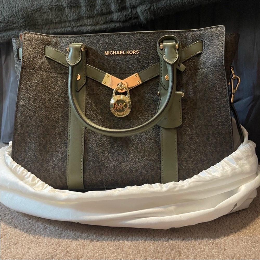 Michael Kors Signature Nouveau Hamilton Satchel